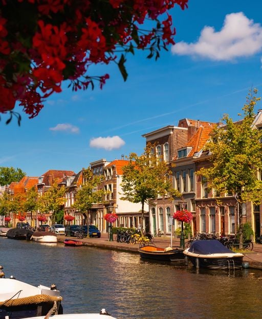 The Dutch City Where the Pilgrim Fathers Lived Before They Sailed to America