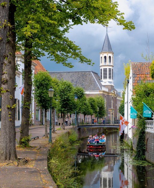 Dutch Surnames of Utrecht: Origins and Meanings