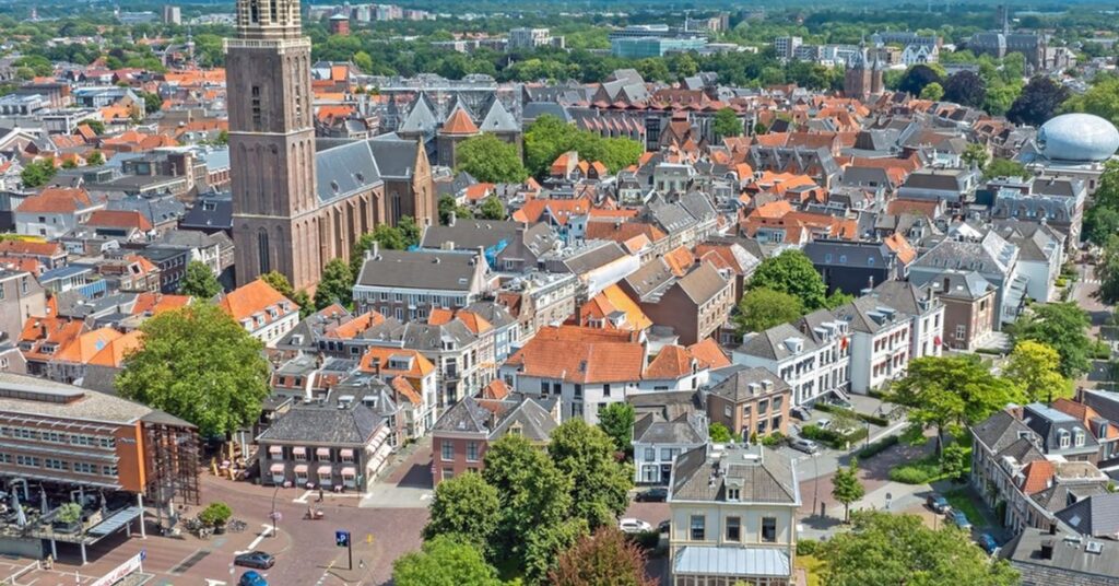 Dutch Surnames of Overijssel: Origins and Meanings