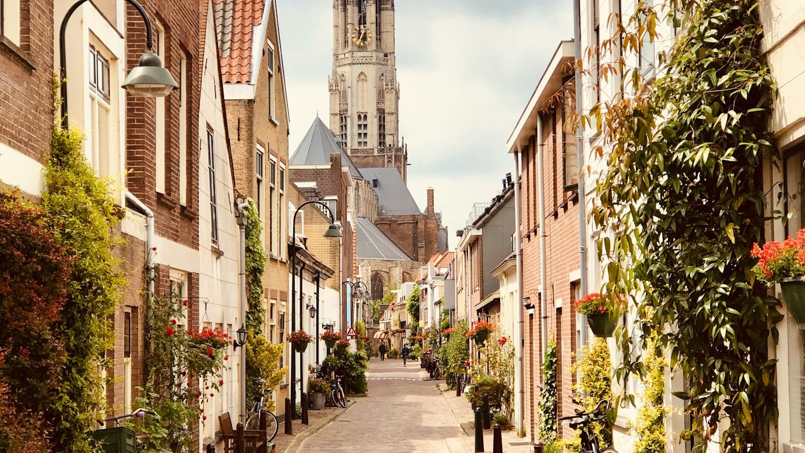 Delft: Vermeer’s Quiet Canal City