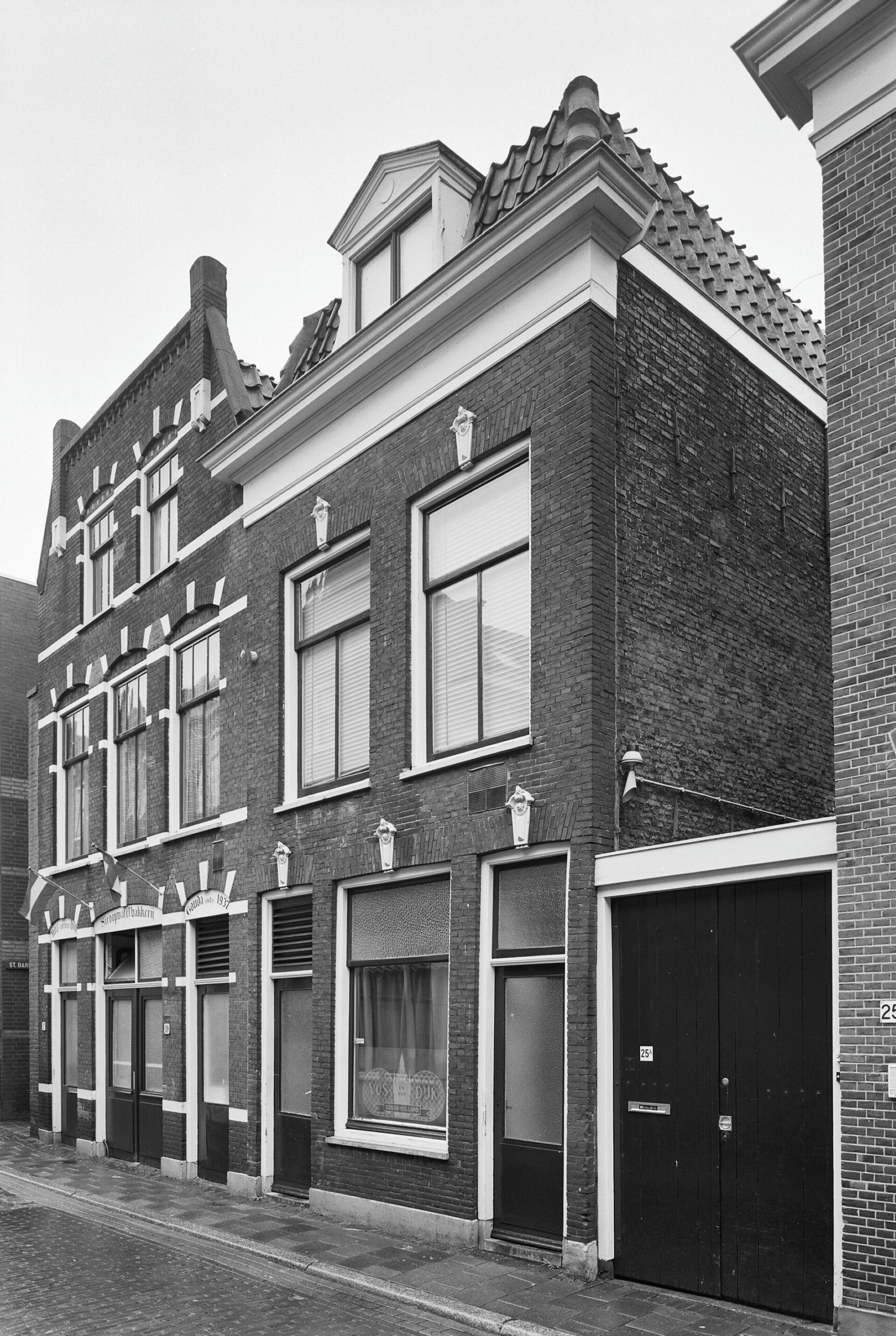 The Gouda Baker Who Gave the World Its Favourite Coffee Biscuit
