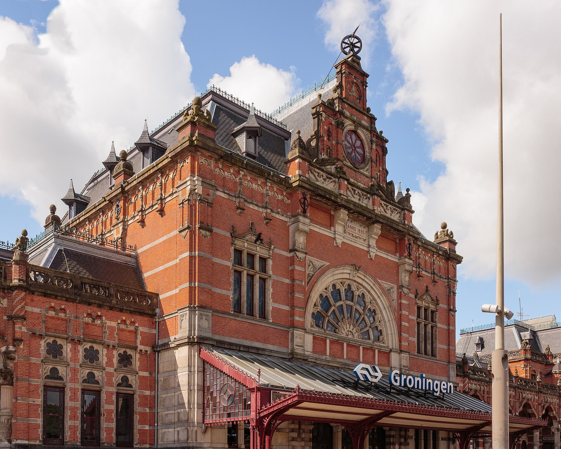 Tracing Your Family in Groningen: A Heritage Travel Plan